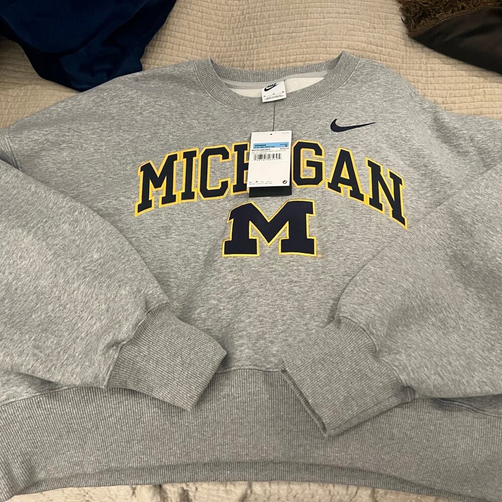 Nike Michigan Sweatshirt, Women’s